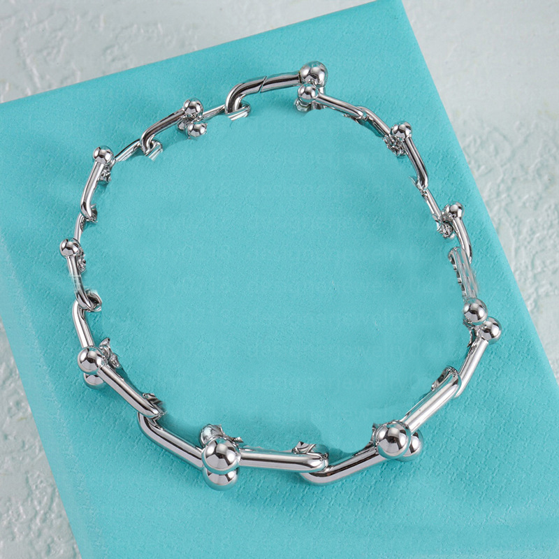 bracelet bracelet de créateur bracelets de diamants de haute qualité pour femmes hommes bracelets de luxe alphabet cadeau de Saint-Valentin Cadea