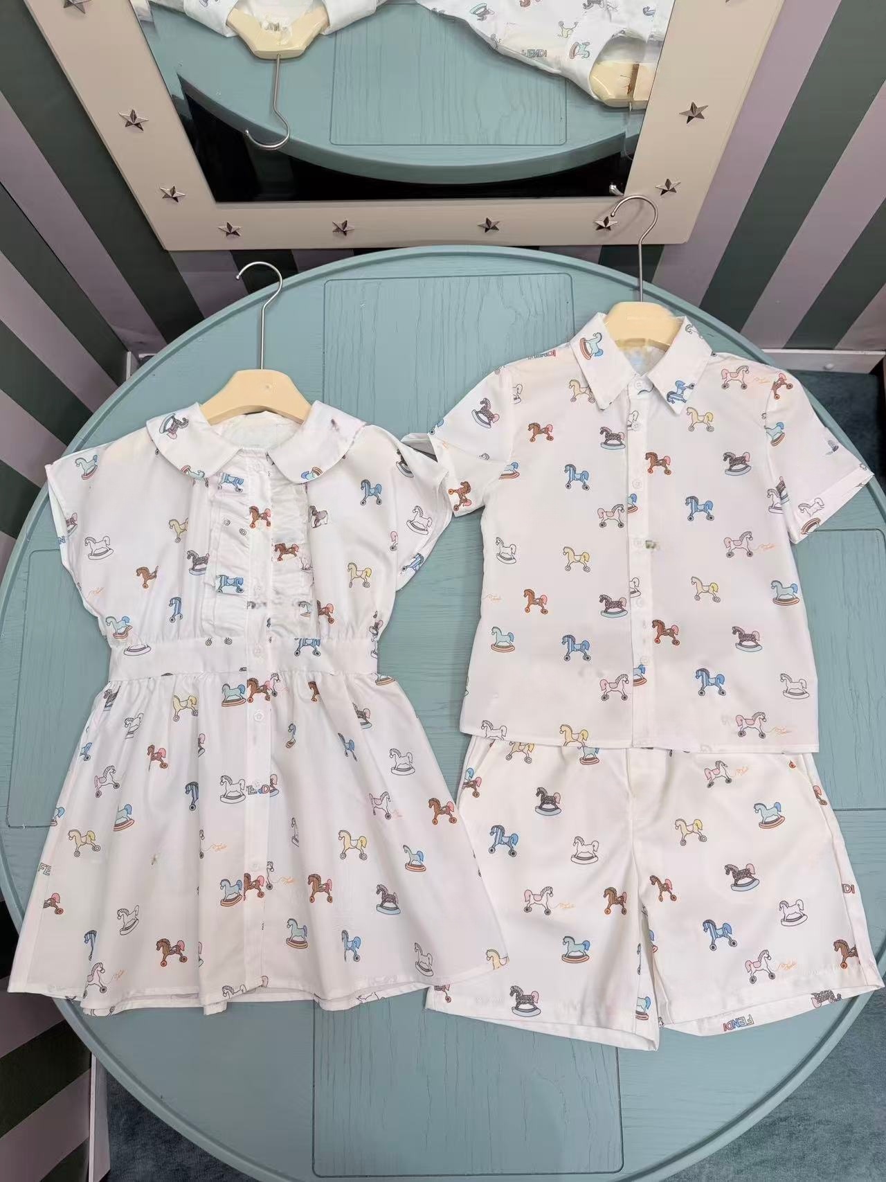 Summer boys girls designer outfits Kids cartoon horse printed short sleeve shirts shorts 2pcs girls lapel short sleeve dress 2pcs Brother and sister