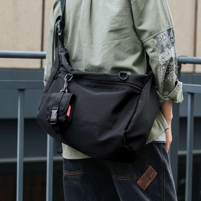 MOYYI INS Korean Style Men Messenger Bags Women Travel Casual Large Hobo Bag Waterproof Nylon Laptop Crossbody Shoulder 260416BJ