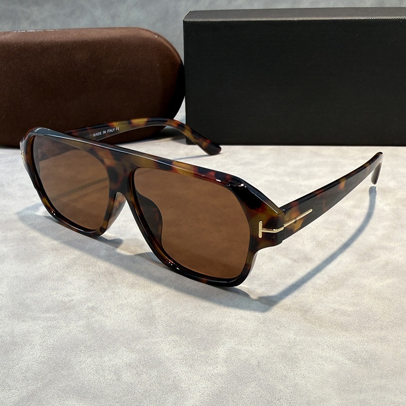 Designer Sunglasses For Women Men Beach Sun Glasses Trendy Square Metal Legs Letter Design Cat Eye Top Quality Eyeglasses Square Luxury Monogram Sun