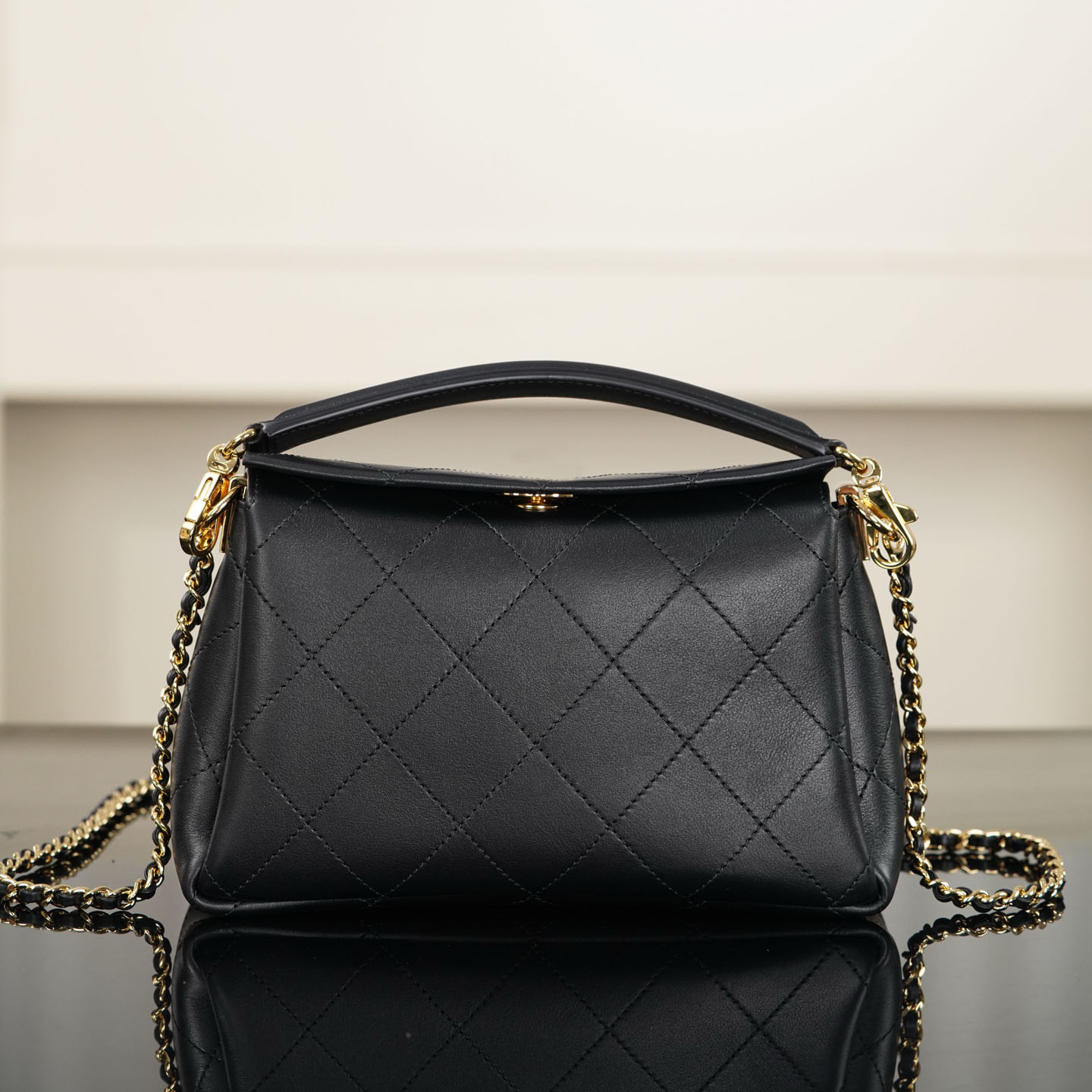 Designer 26SS Trendy Hobo Shoulder Genuine Leather Handbags Detachable Handle Crossbody Versatile Street Style Vacation Bag For Lady