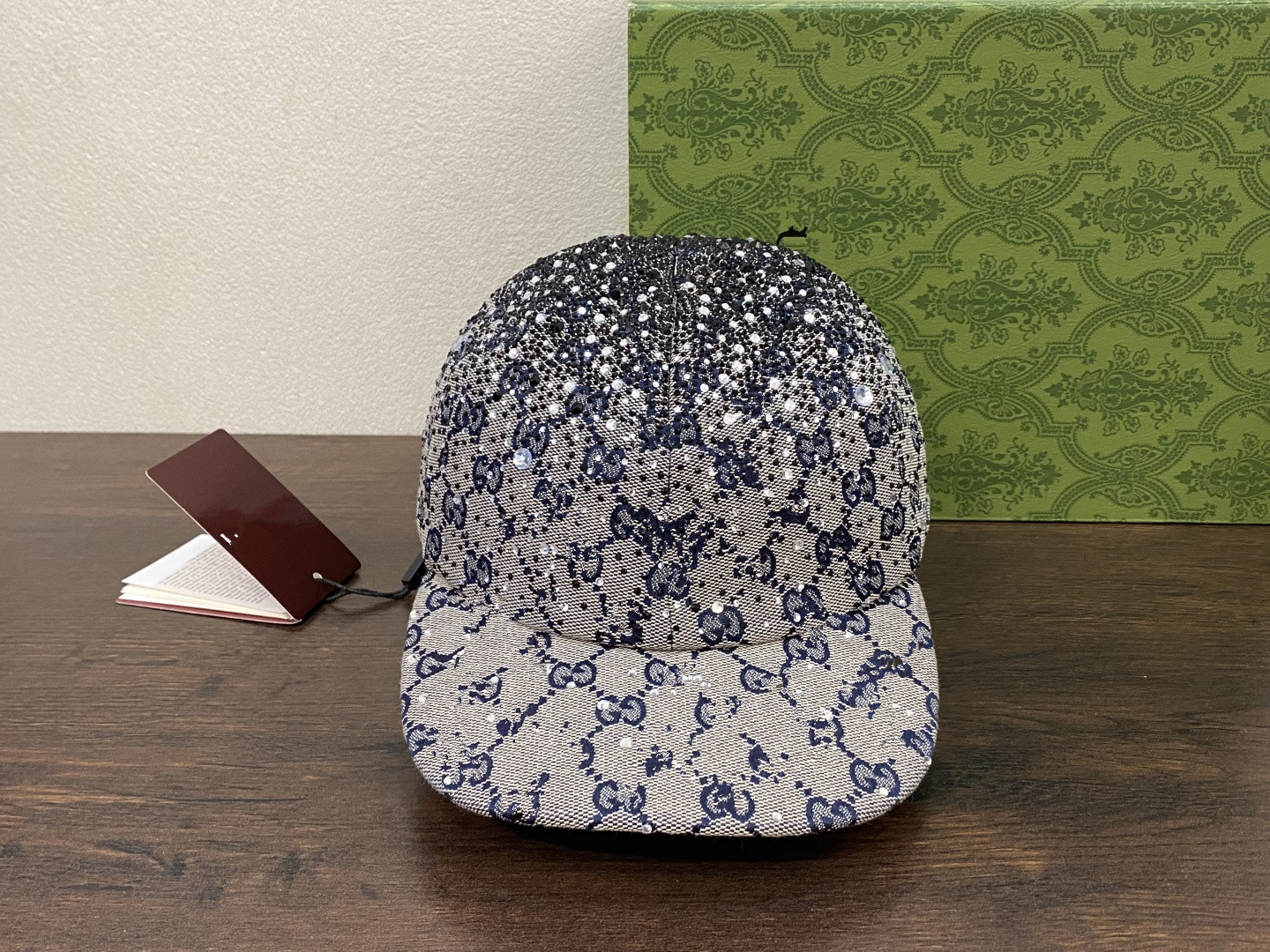 Top designer hats, stylish women's baseball caps, full diamond caps, letter summer adjustable sunshade sports motorcycle team embroidered beach