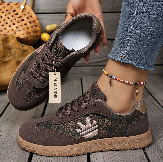 Women's Brown Embossed Sneakers Retro Casual Gum Sole Trainers European and American plus-size color-block sneakers autumn