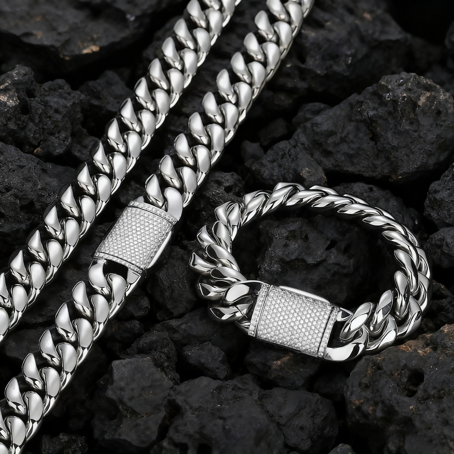 Hip-hop rock style 20mm full diamond clasp Cuban necklace - Unique and versatile accessory, exuberant - Essential for music singers