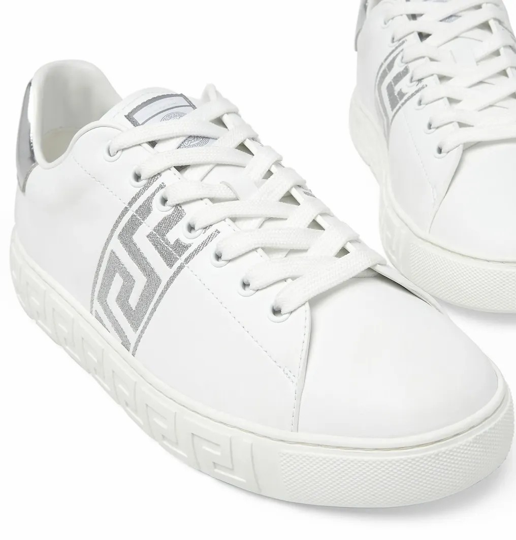 Famous Brand Comfortable Wear Men Biggie Greca Trainers Embellished Nylon Faux-Leather Sneakers Golden Hardware Studs White Black Calf Leather Man S