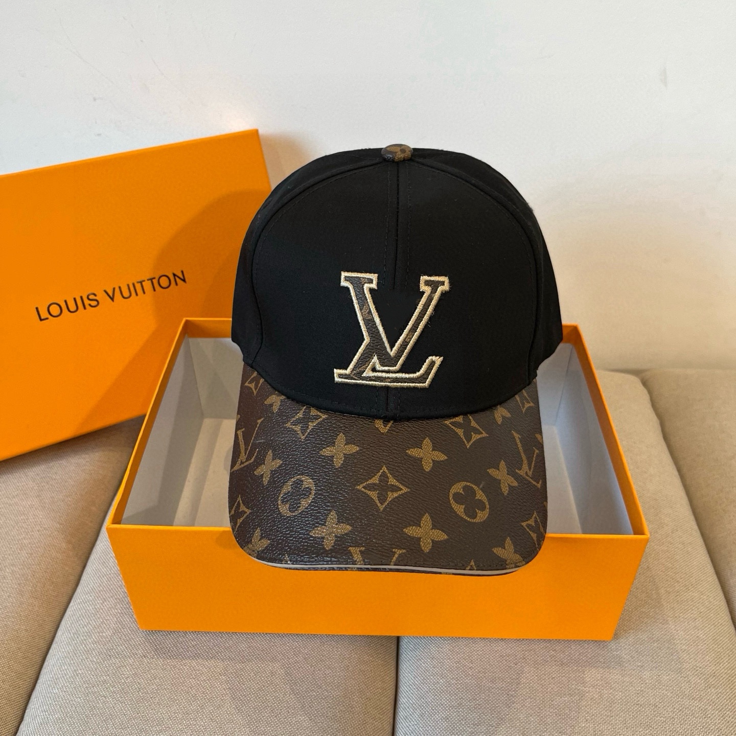 666now Classic Men's Designer Baseball Fashion Design Embroidery Hip Hop Cap Men Hot Sale Mesh Breathable Casual Sports Caps Women Yelir