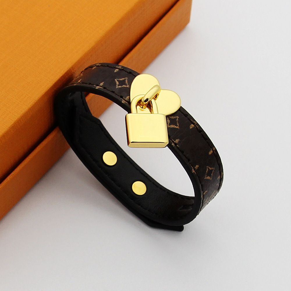 Designer Lousi y Print Leather Belt Hand Rope Chain High-Quality Mens Vintage Flower Bracelet