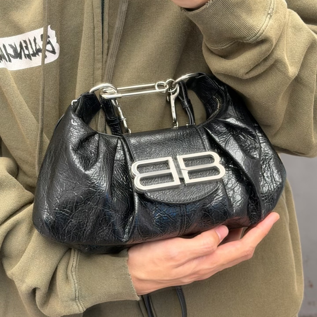 2026 New Designer Bag Crossbody Hobo Bags Pamela Tote Bag Purse Shoulder Bags Woman Handbags Motorcycle Bag Leather Chain Black Pink Adjustable Stra
