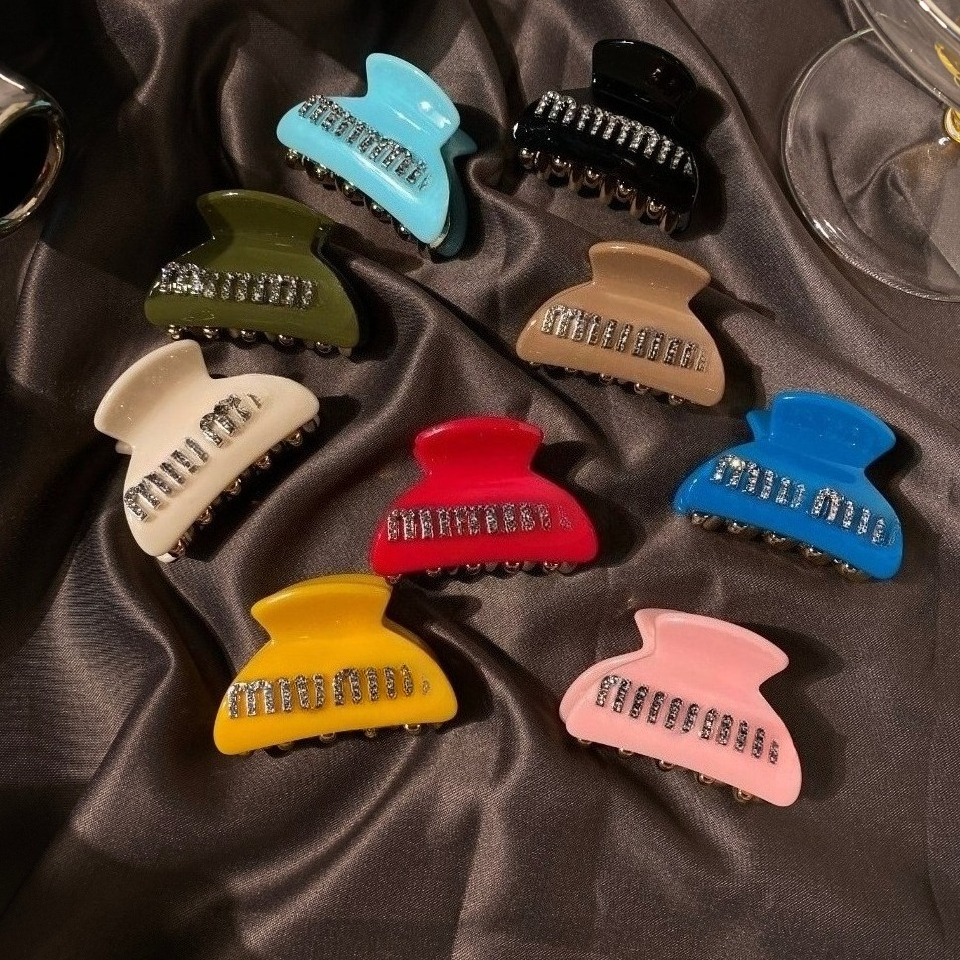 Luxury French Alloy Hair Clip Leopard Print Color Vintage Style Shark Hair Clips Classic Trendy Hair Jewelry Girl Friend Gift Face Washing Makeup-image-1103286103