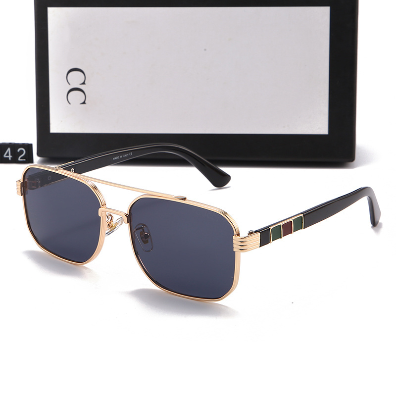 Designer Sunglasses For Women Men Beach Sun Glasses Trendy Square Metal Legs Letter Design Rectangular Top Quality Eyeglasses Oval Luxury Monogram S