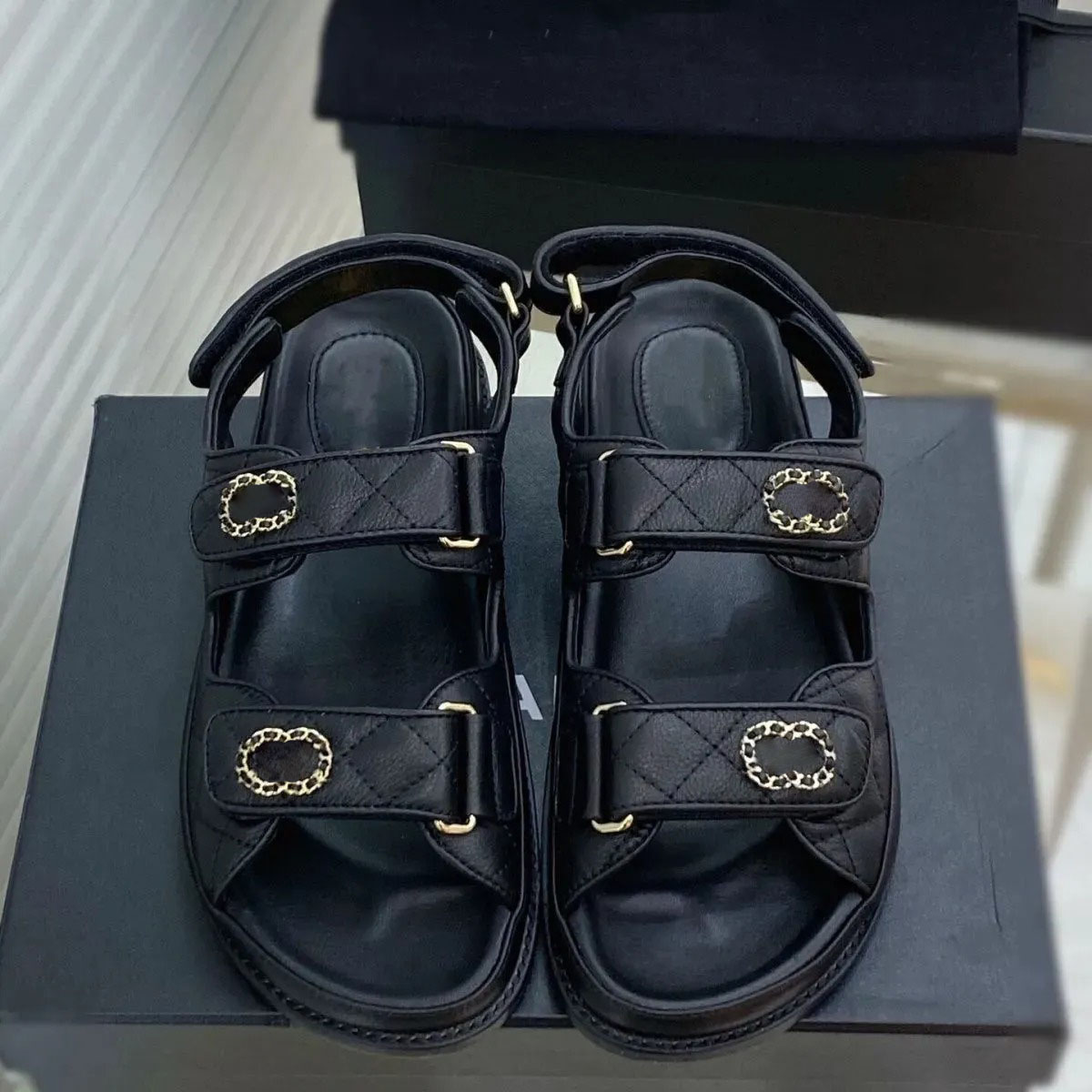 sandals Designer slides women sandale platform fashion slippers sliders bottom flip outdoor flops summer Dad dragging casual beach sandal leather eu