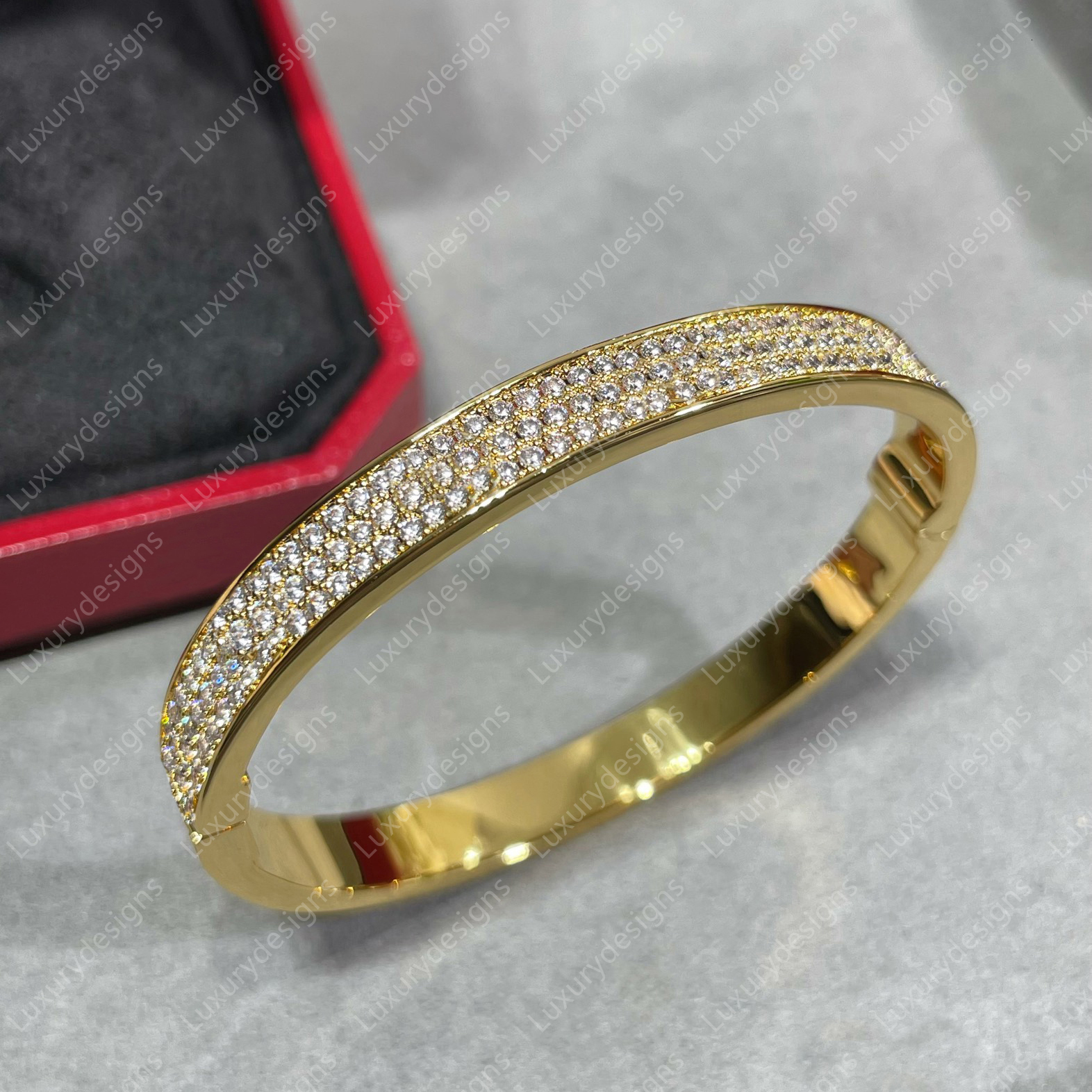 Designer Bracelet Womens Luxury Clasp Version Bangles Full Diamonds Thick Bracelet S925 Silver 18k Gold Plated with Main Diamonds 3 Colors Red Box P