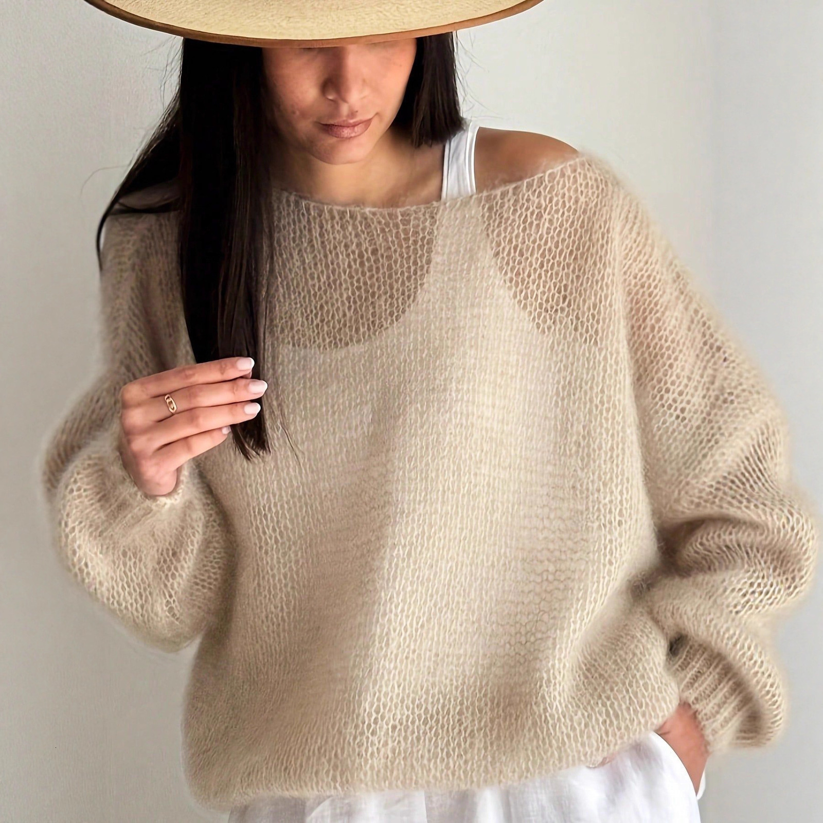 Printemps et automne grande taille pull décontracté en tricot de couleur unie pour femmes avec élégant décolleté à épaules dénudées couverture do