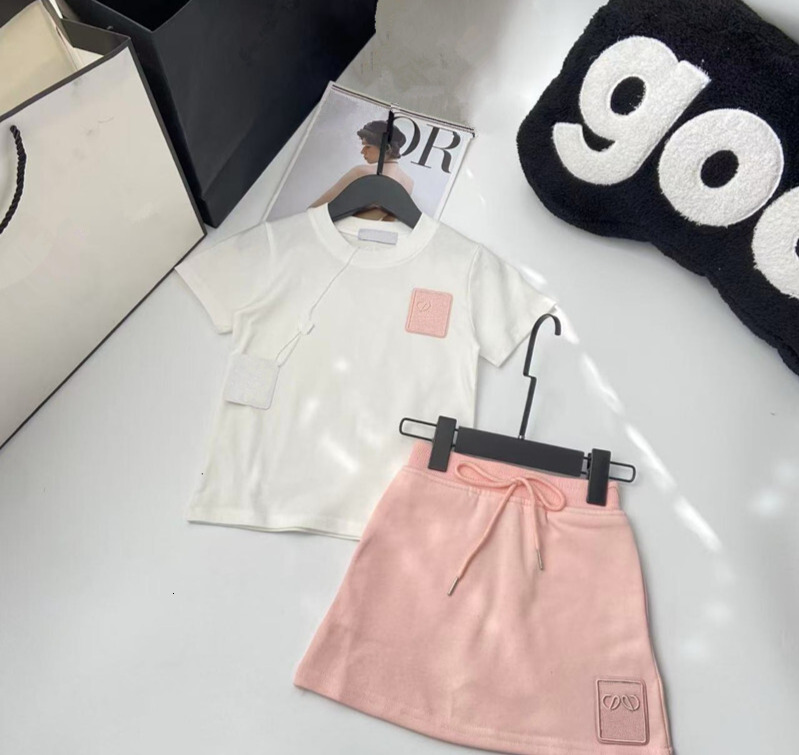 Kids Designer Clothes Two Piece Skirt Set Baby Girls Summer Dresses Sets Outfit Fashion Trendy Sporty Style Childrens Clothing L2609202AO9