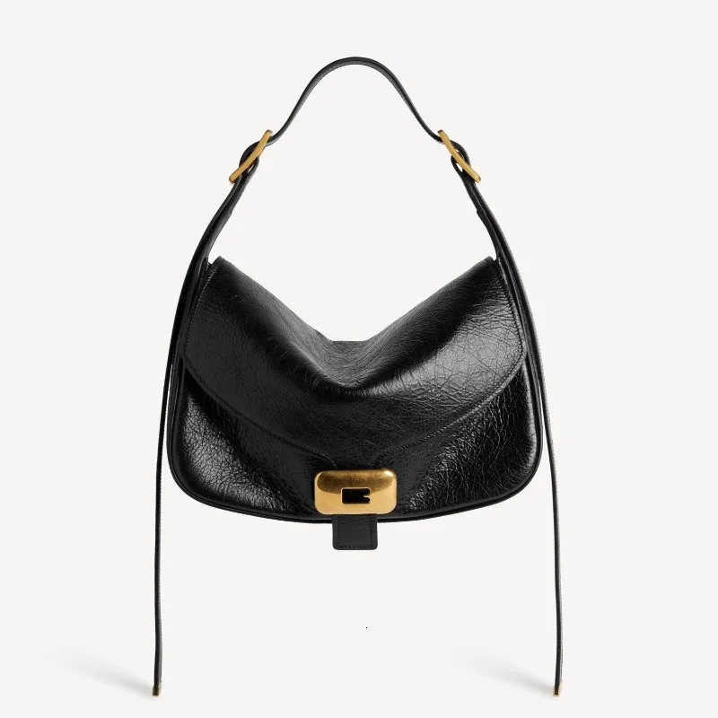 Womens Clicca Shoulder Summer 2026 Trend Fashion Black Textured Leather Aged gold Hardware y ner Crossbody Bag 260421