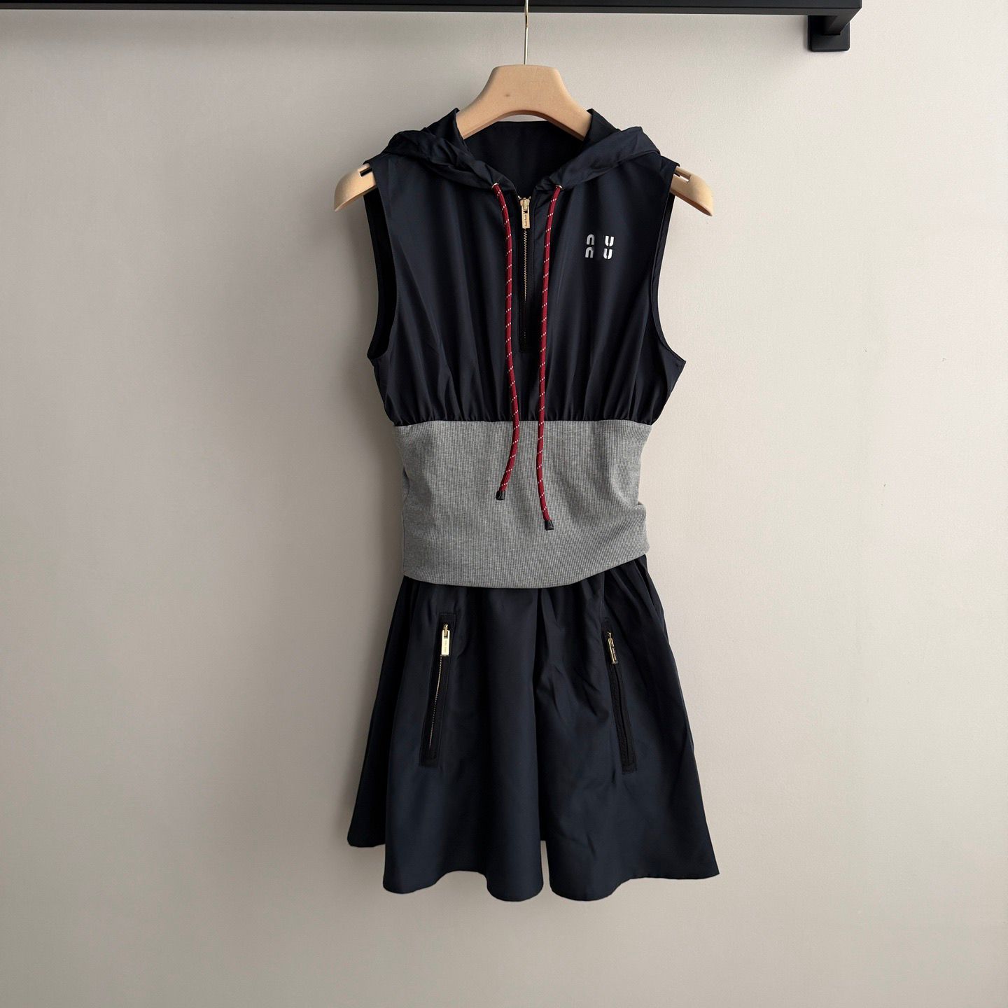 Women Casual Dress everyday Designer Luxury Sporty Hooded Mini Dress Daily Premium Skin Friendly Durable Fabric Ladies Basic