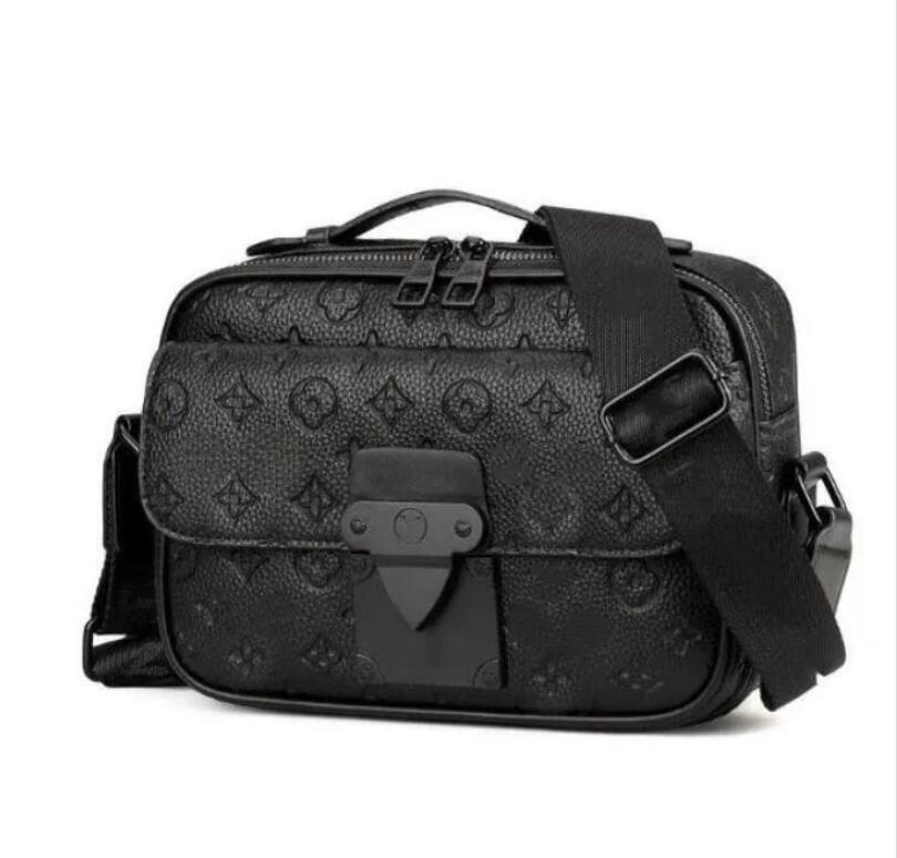 designer Bag High Quality Mens Luxurys trio outdoor Men shoulder cross body man messenger bag Satchels satchel fashion handbag Composite package bac
