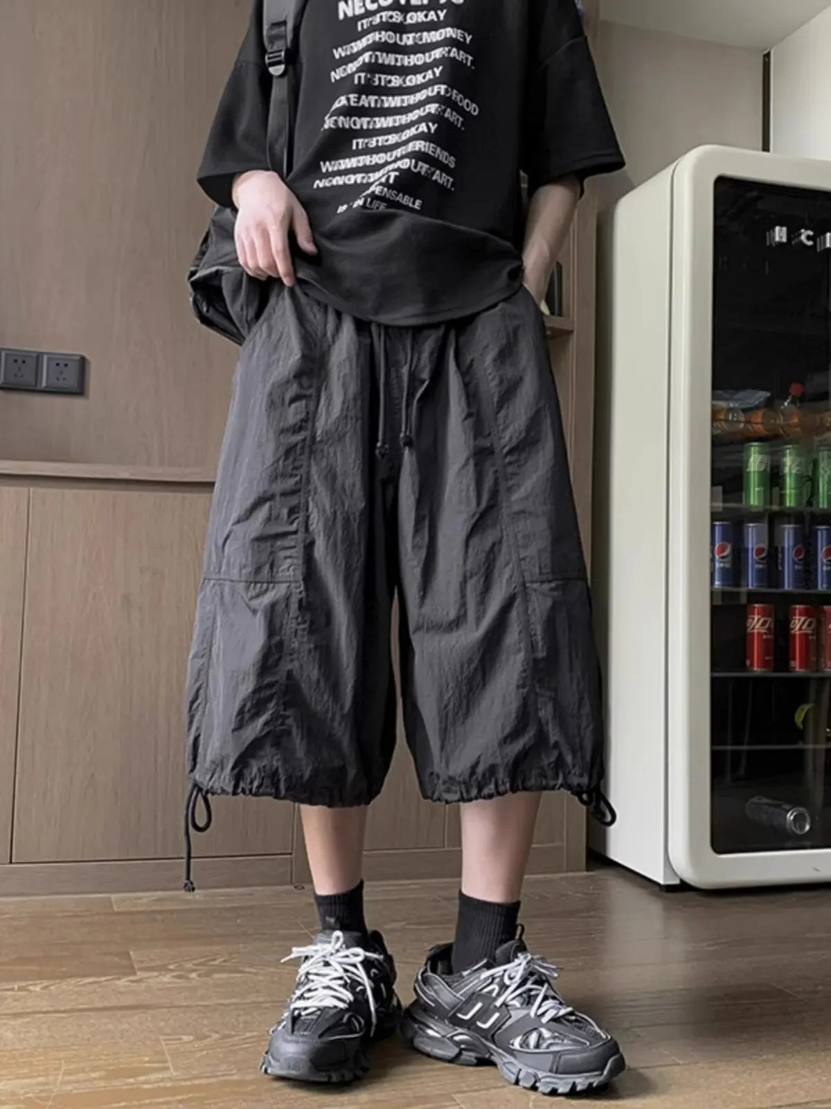 Japanese Yamamoto Style Workwear 7-crop Pants for Mens Summer Thin Loose Wide-leg Shorts Over-knee Casual Pants Underwear Top 260422BJ