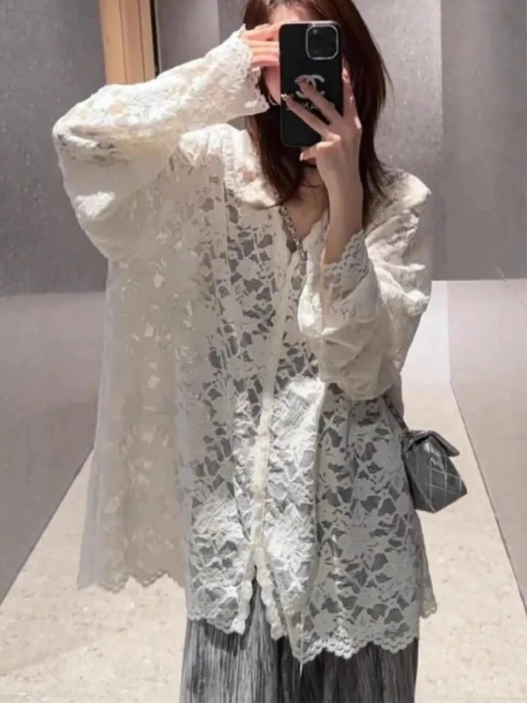 Elegant Lace Trim Womens Long Sleeve Shirt Slim Fit HighEnd Stretch Fabric Sexy Hollow Button Blouse for Party Daily Wear 260423BANJIA