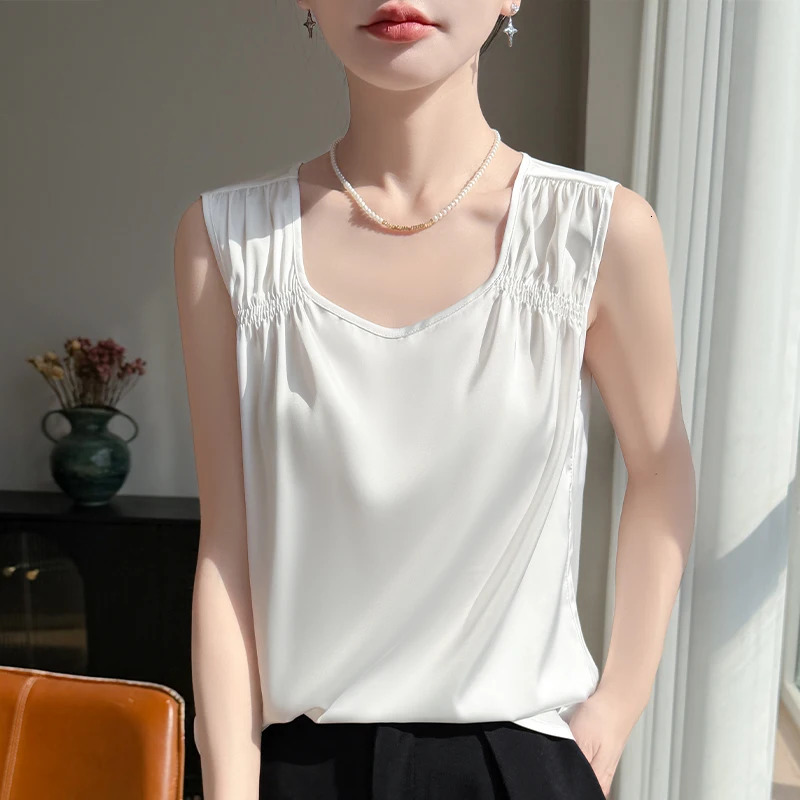 Silk Strap Vest Womens Summer Suit Pure Color Inner Match Vinegar Satin n Vneck Large Size Top Fashion Commute Style 260423banjia