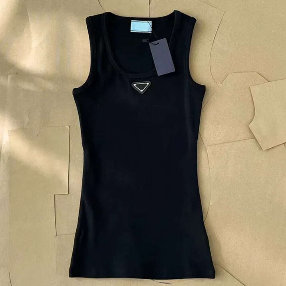 Tank Designer Triangle Summer Top Casual Sleeveless Vest Classic Style Available In A Variety of Colors Womens T-shirt