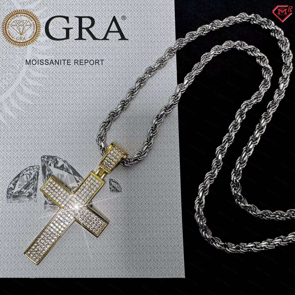 Luxury Mossanite Cross Hiphop Yellow Gold Plated 925 Silver Vvs Iced Out Moissanite Pendant