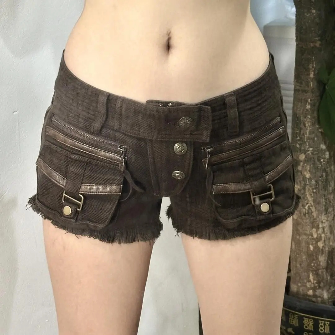 American Spice Girl Multi-Pocket Denim Shorts Womens Low Waist Hips A-Word Y2k Pants 260424BJ