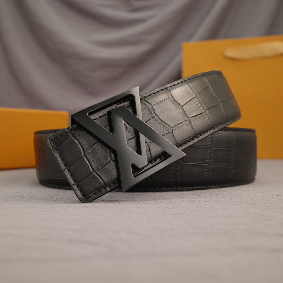 Designer Belt Genuine Leather Belts Man Woman Width 4cm Luxury Classic Smooth Buckle Waistband Letter Design 95-125cm Length-image-900493544