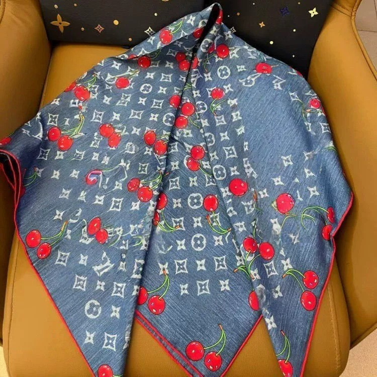 90CM Shawl Summer Sunscreen Square Headcloth Female Silk Scarf Fashion High-Grade Kerchief New Print Bandana Popular Muffler