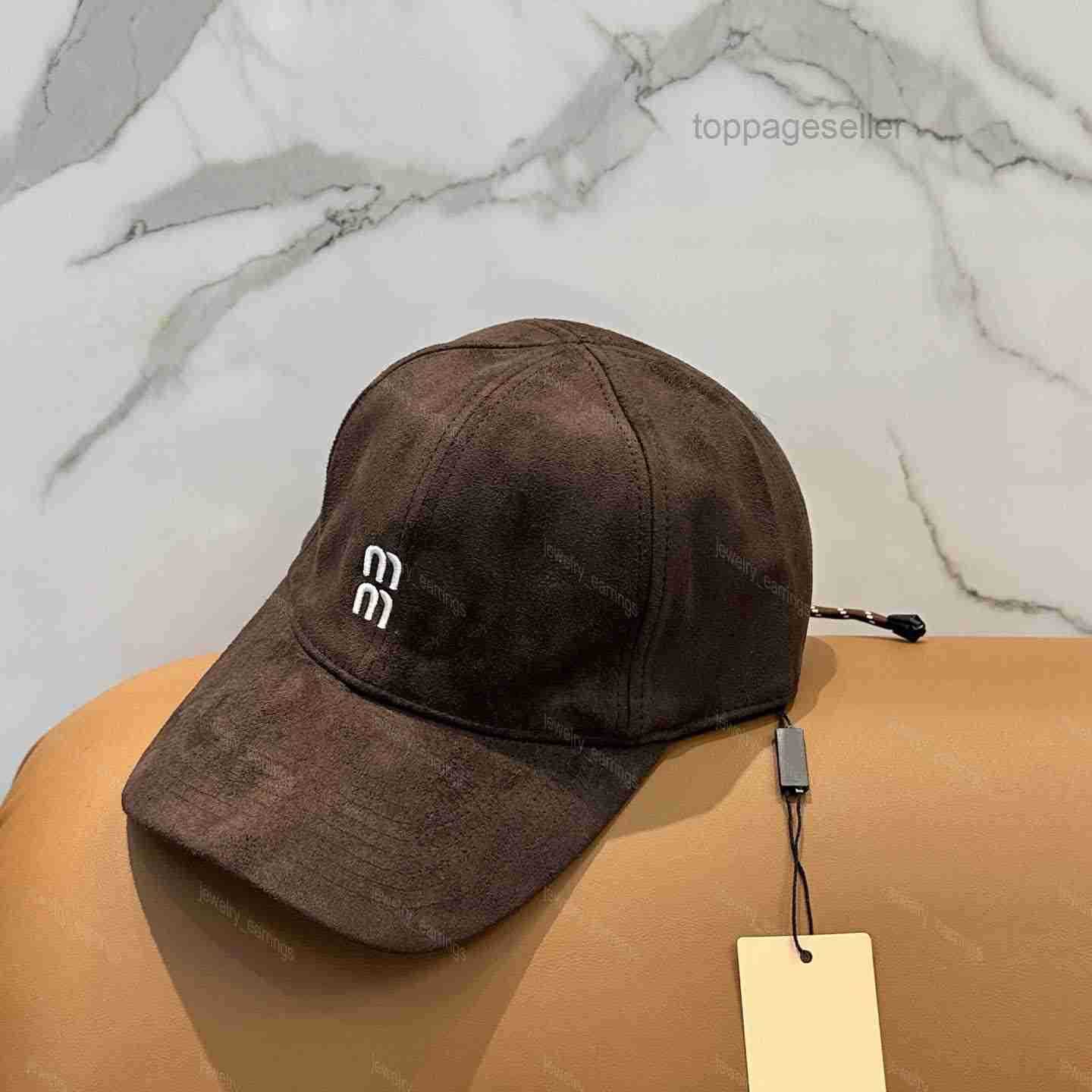 Designer Velvet Baseball Caps for Men Women Khaki Luxury Hats Suede Fitted Cap Fashion Fedora Letters Stripes Mens Casquette Beanie Hat Brown Gorra