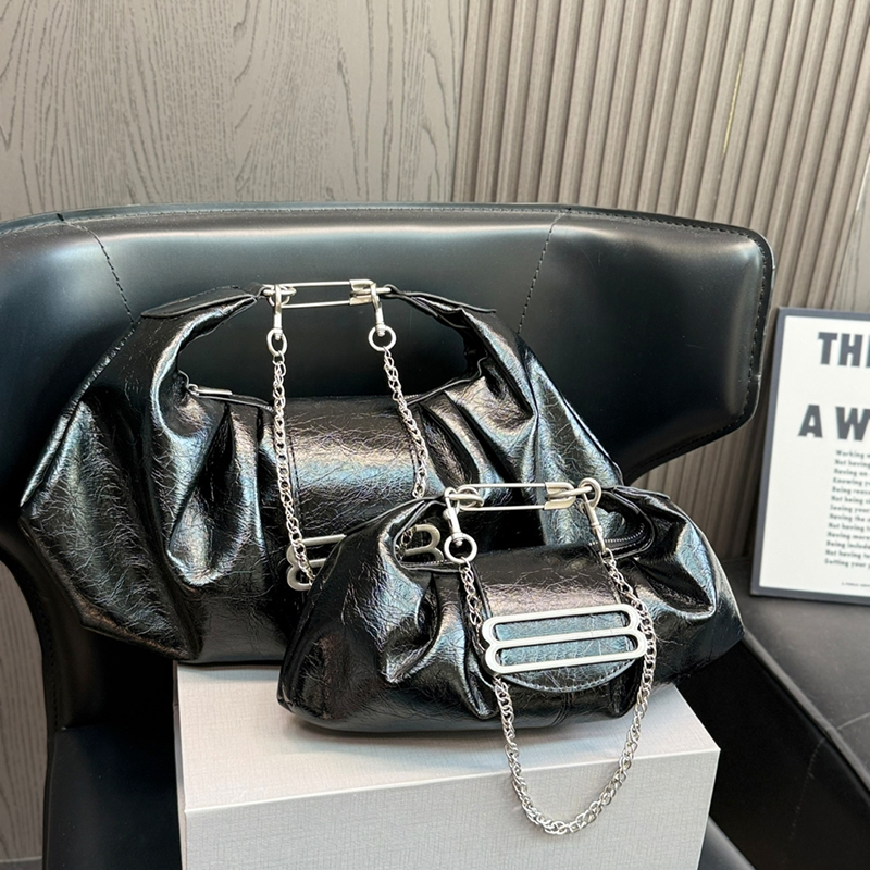 2026 Spring New Pam Black Dumpling Bag Designer Bag Chain Hobo Bag For Women Shoulder Purse 2 Sizes Underarm Handbag Stylish Shoulder Bags Party Wal