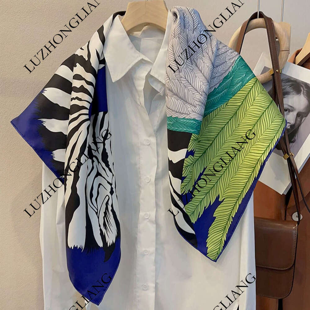 Premium % Silk Designer Style Rarely Seen Light Luxury Blue and Green! Elegant Zebra Pattern Mulberry Silk for Women Spring Versatile Chinese Square