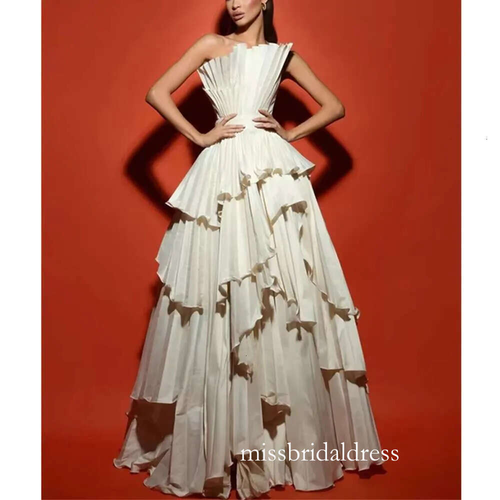 Chic Layered Pleated Prom Fashion Strapless Elegant Party Sleeveless A Ha Sweep Draped Train Evening Dresses Mb428