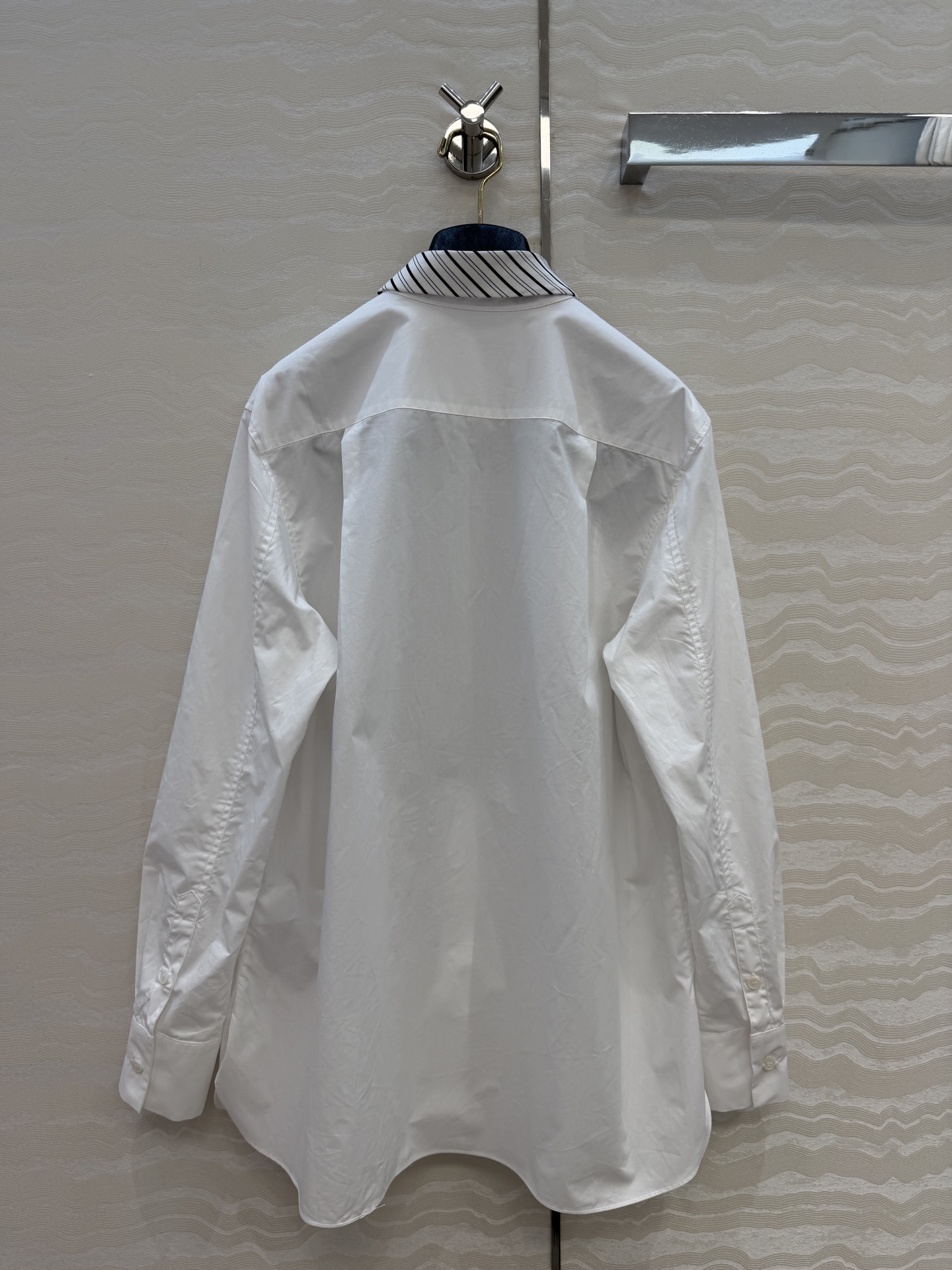 Stylish Womens Spring Summer Jacket with Superior Breathability-3