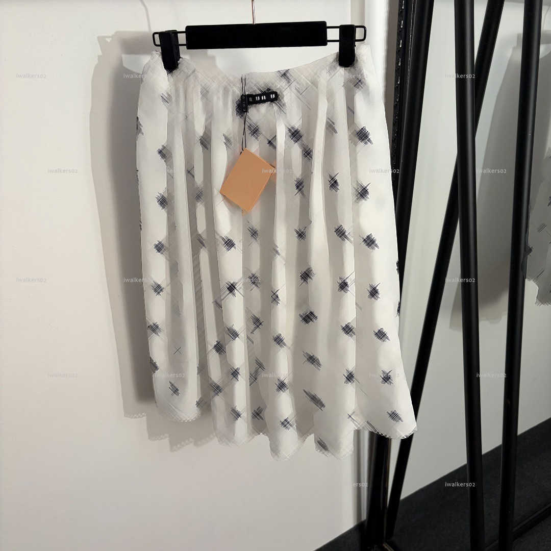 Classics stamp women dress Summer lady dresses women designer clothes small floral print casual half skirt A078X02N279-image-1103937168