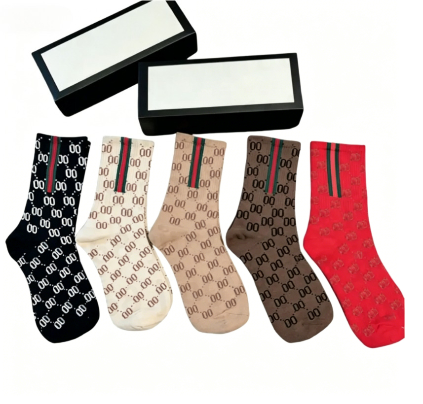 Five Pair Designer Mens Womens Socks Luxe Sports Winter Mesh Letter Printed Embroidery Cotton Sock With Boxone size $25