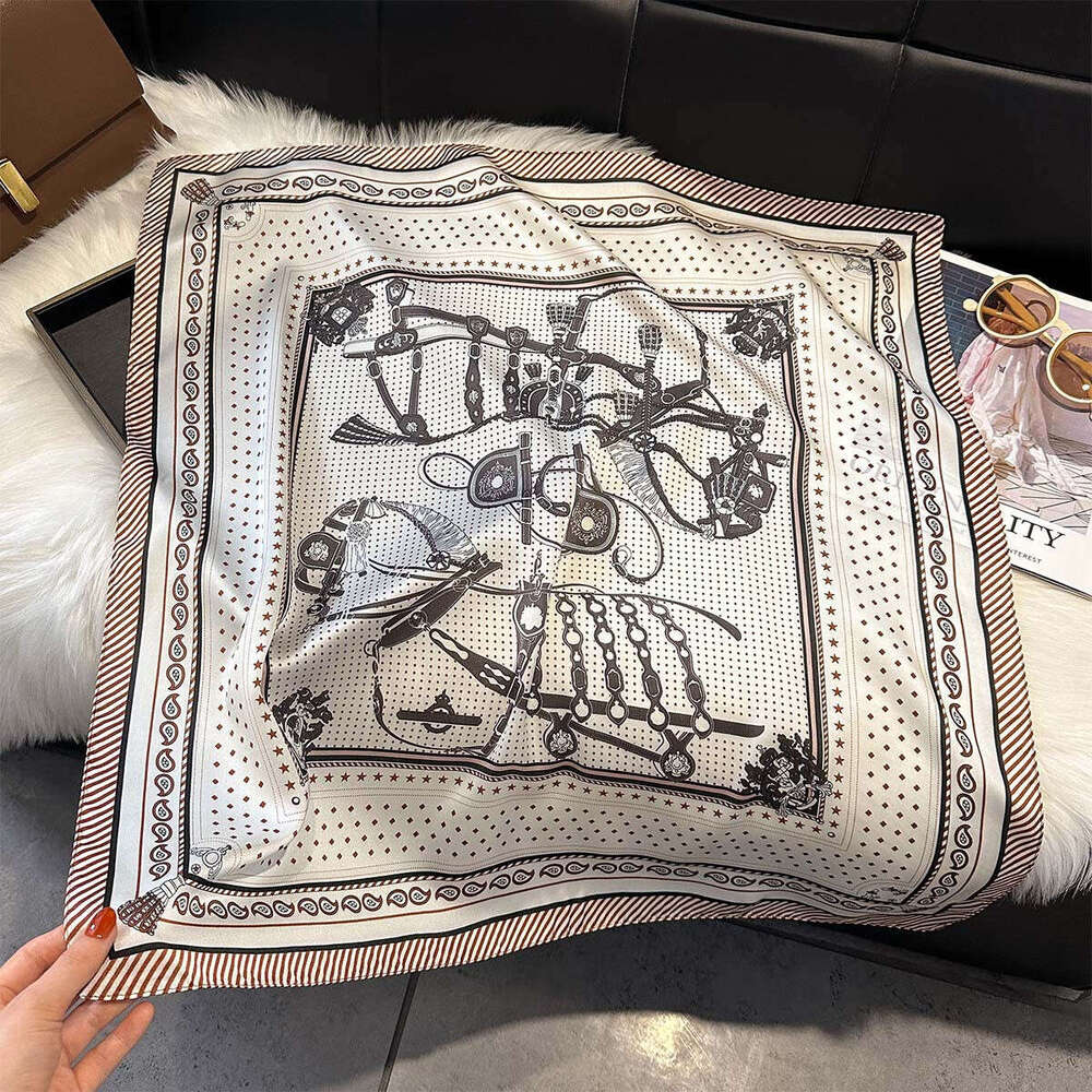 2026 Spring New Simple Fashionable Decorative Imitation Silk Light Luxury Square Scarf Women's Shawl And Scarf Liuyuemoshang stylish