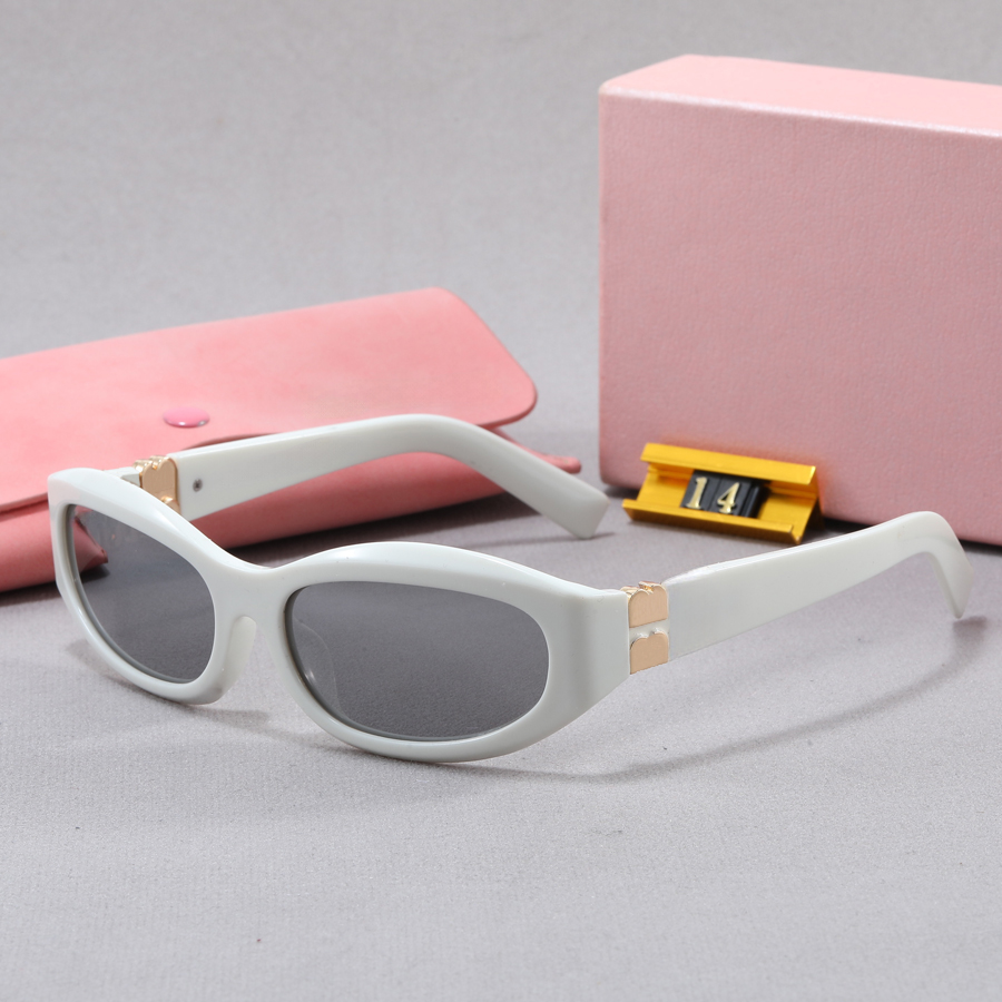 Designer Sunglasses Luxury Sunglass Trendy Plain Glasses Classic Element Fashion Eyeglasses Decorative Full Frame UV400 Man Woman Top Quality