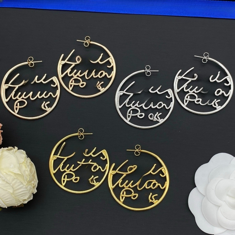 Luxury Designer for Women 18k Gold Plated Hoop Classic Letter Minimalist Stud Earrings Jewelry Set Daily Party Gift