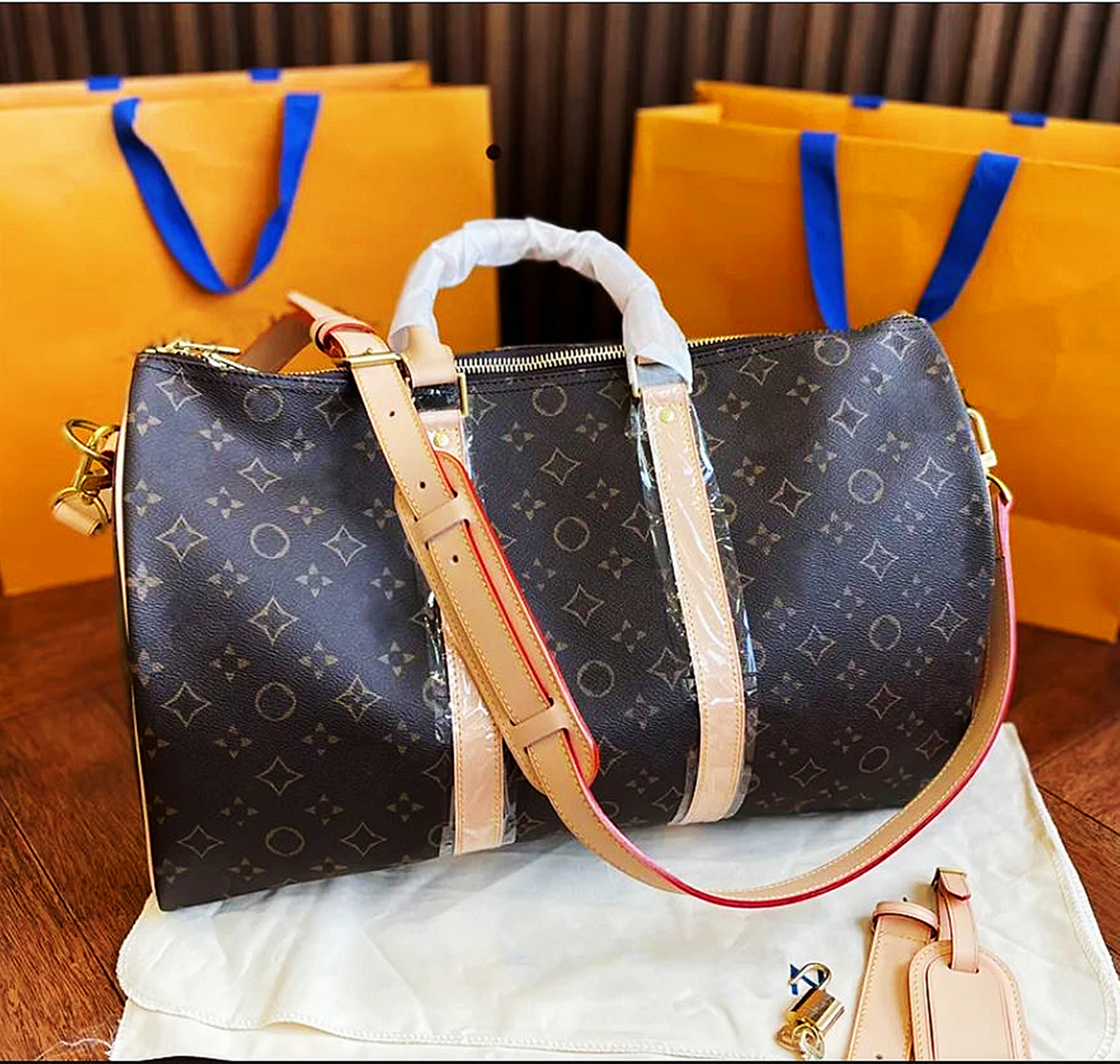Designer Duffle Bag Luxury Duffel Bags Mens Sports Travel Bags Genuine Travel Handbag Shoulder Clutch Luggage Crossbody Bag02-image-1104148354