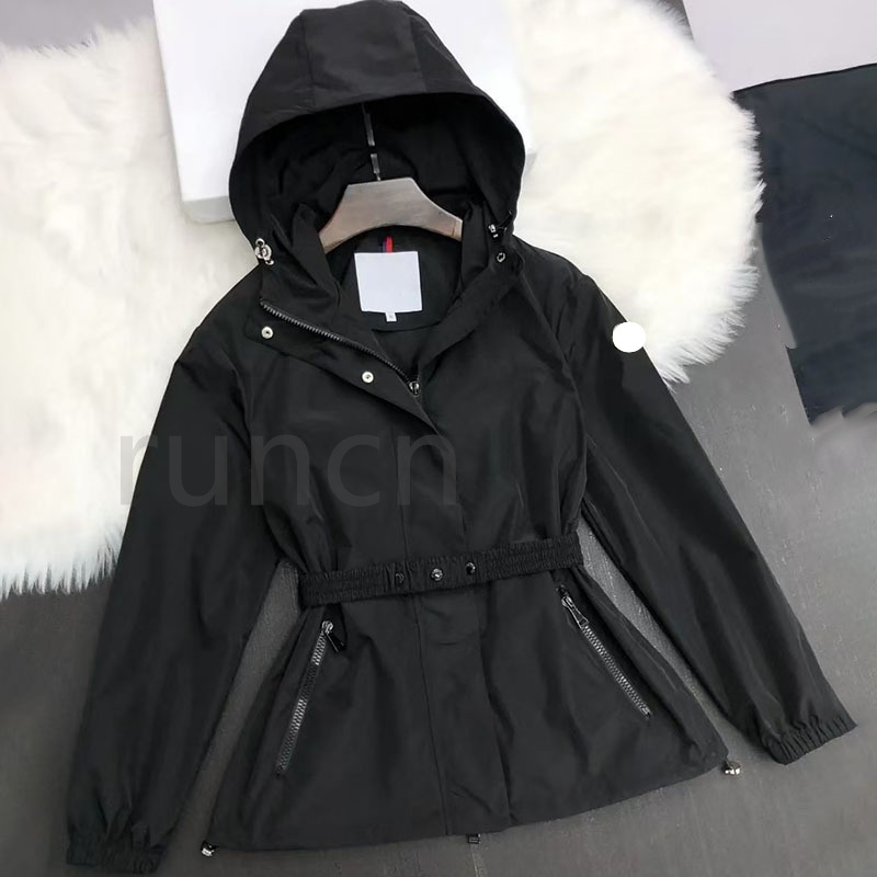 Designer Womens UV Sun Protective Clothing Breathable Jacket Embroidery Letter Thin Coats Long Sleeved Blouse Black White Shirt SML