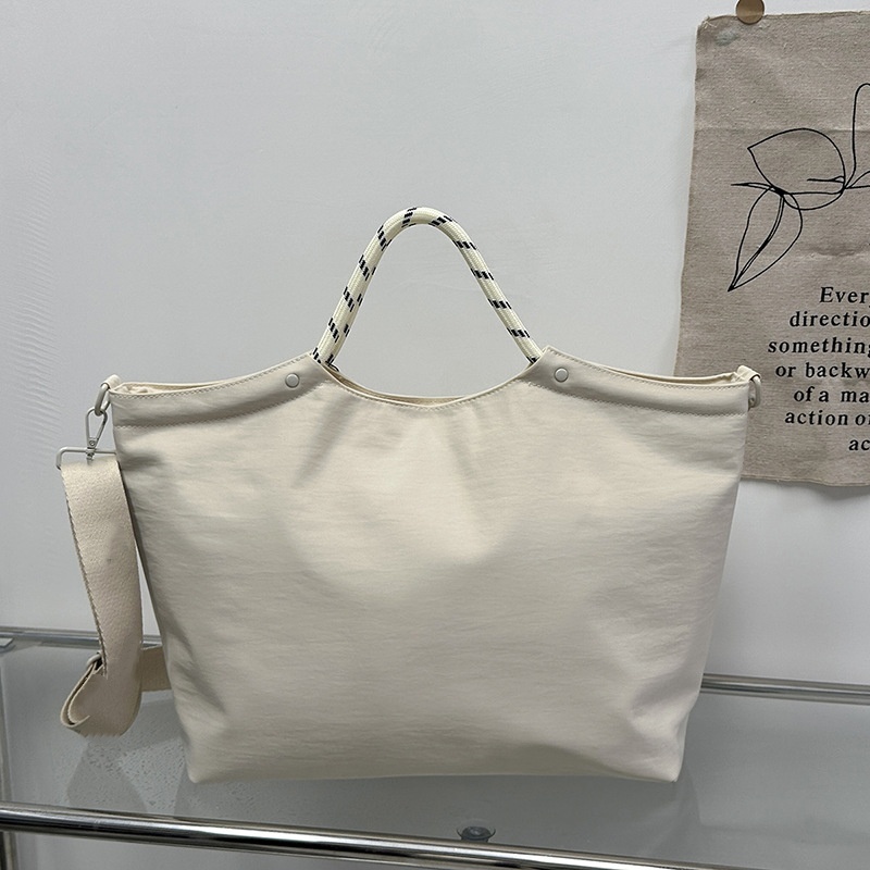 gym bag travel backpack New Yoga Bag Fashionable Commuter Shoulder Bag Korean-style Handbag Crossbody Bag Tote Bag 001