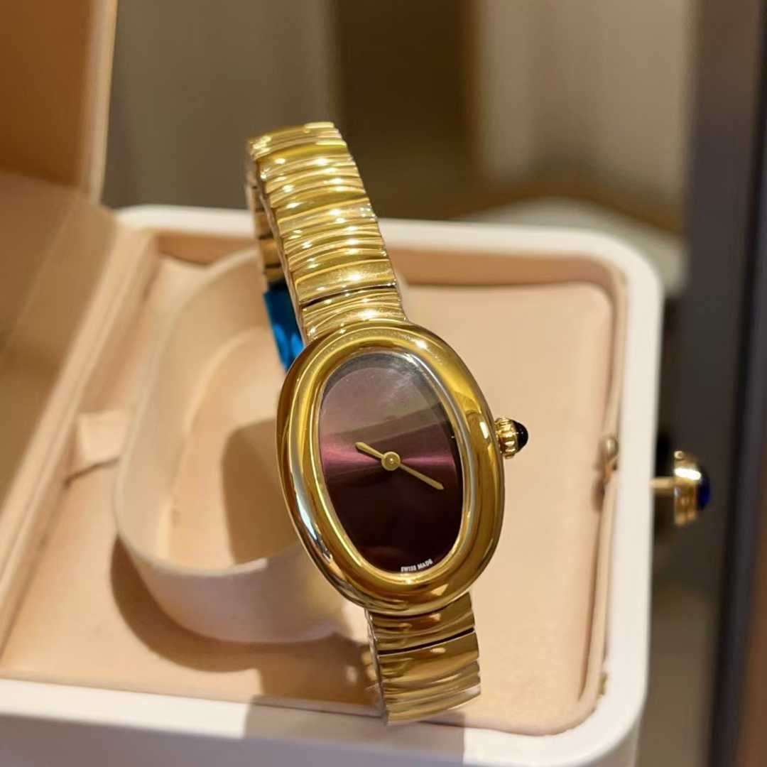 Classic bathtub series wristwatch AAA new stylish model with quartz movement for ladies 127$