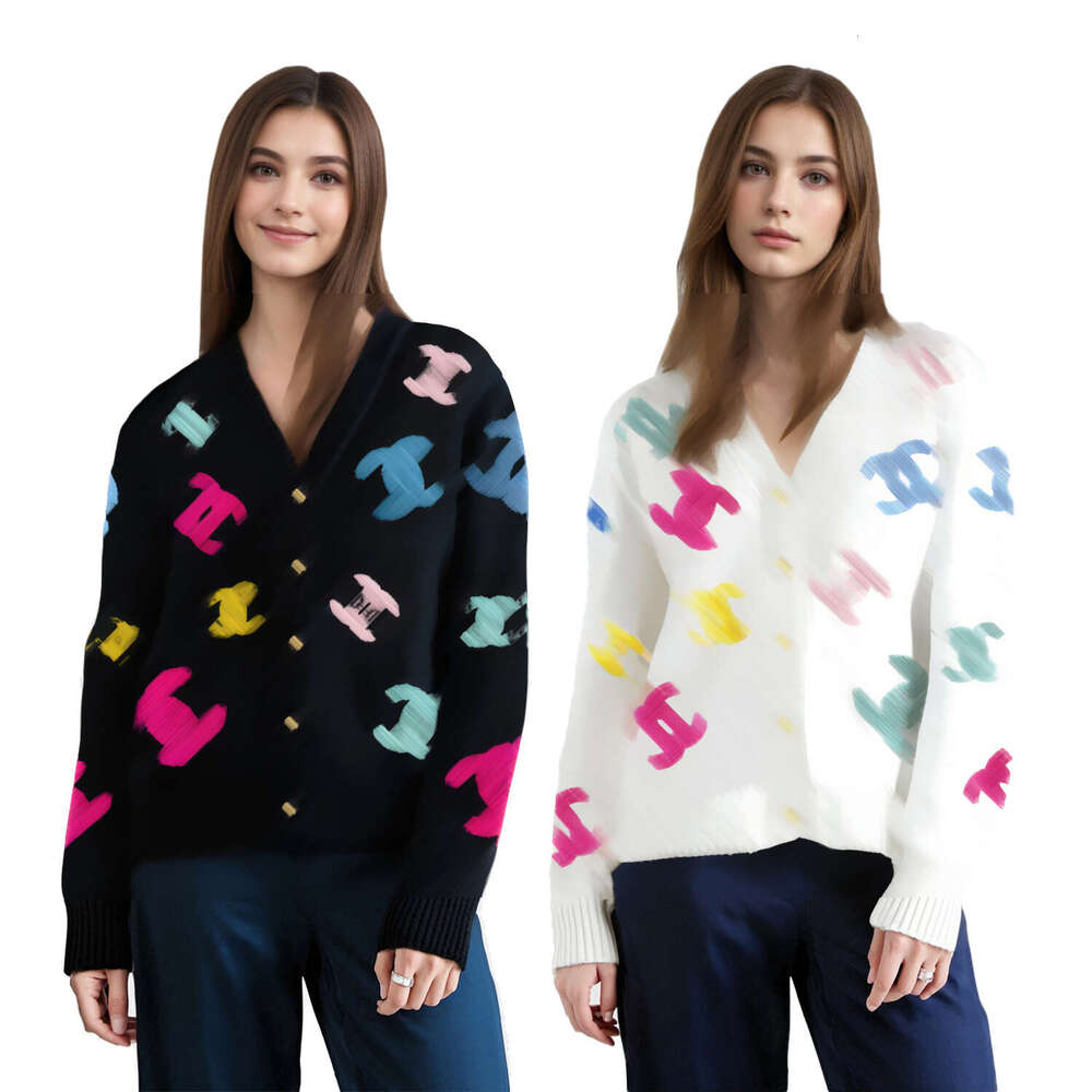 2026 new designer brand fashion women's long sleeved towel embroidered loose knit autumn sweater print and winter wildfox