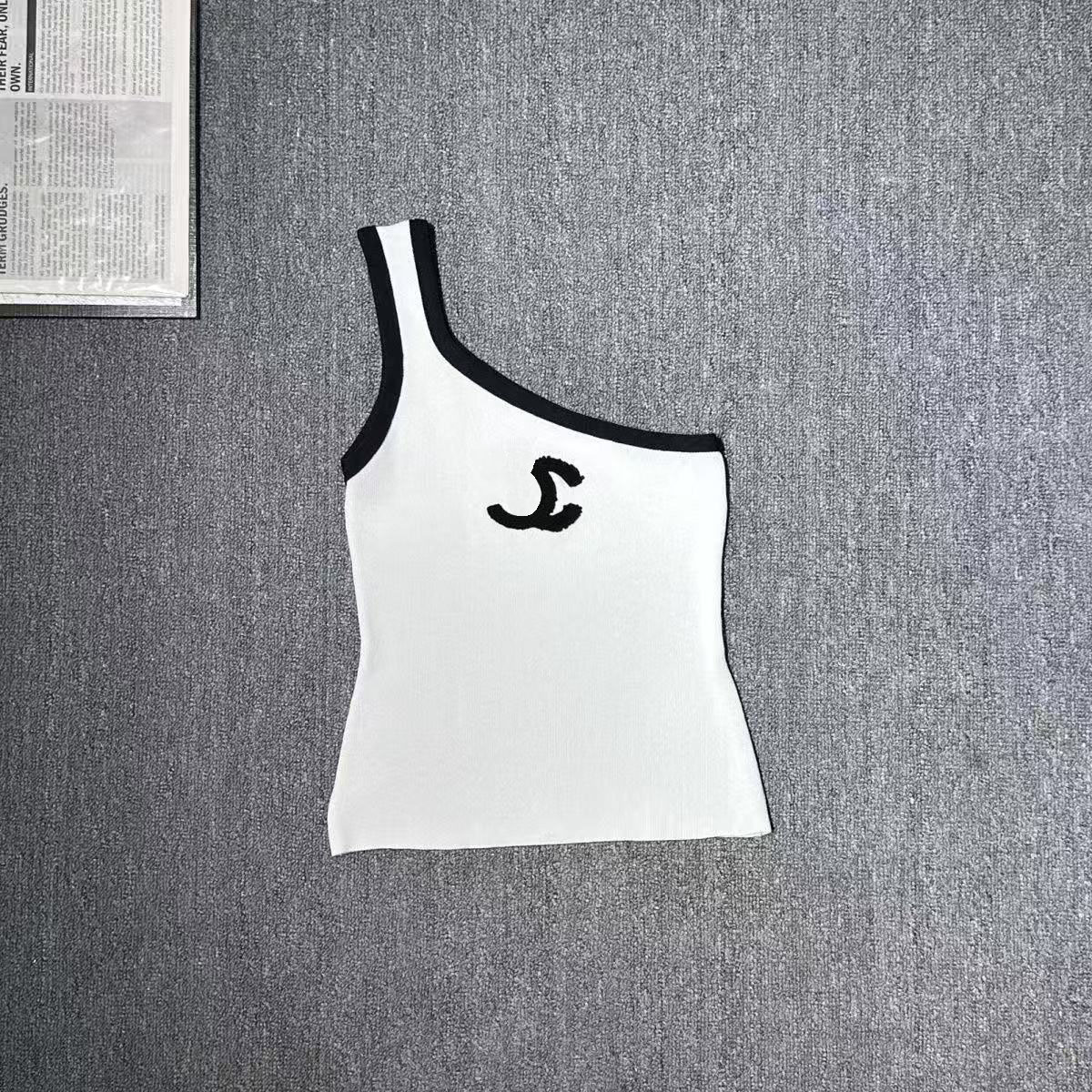 Channels Style Tank Top New Arrival Women Strapless Ribbed Tube Top CC Letters Embroidery Graphic Tee Casual Basic Bandeau Crop Top Luxury Brand Cha