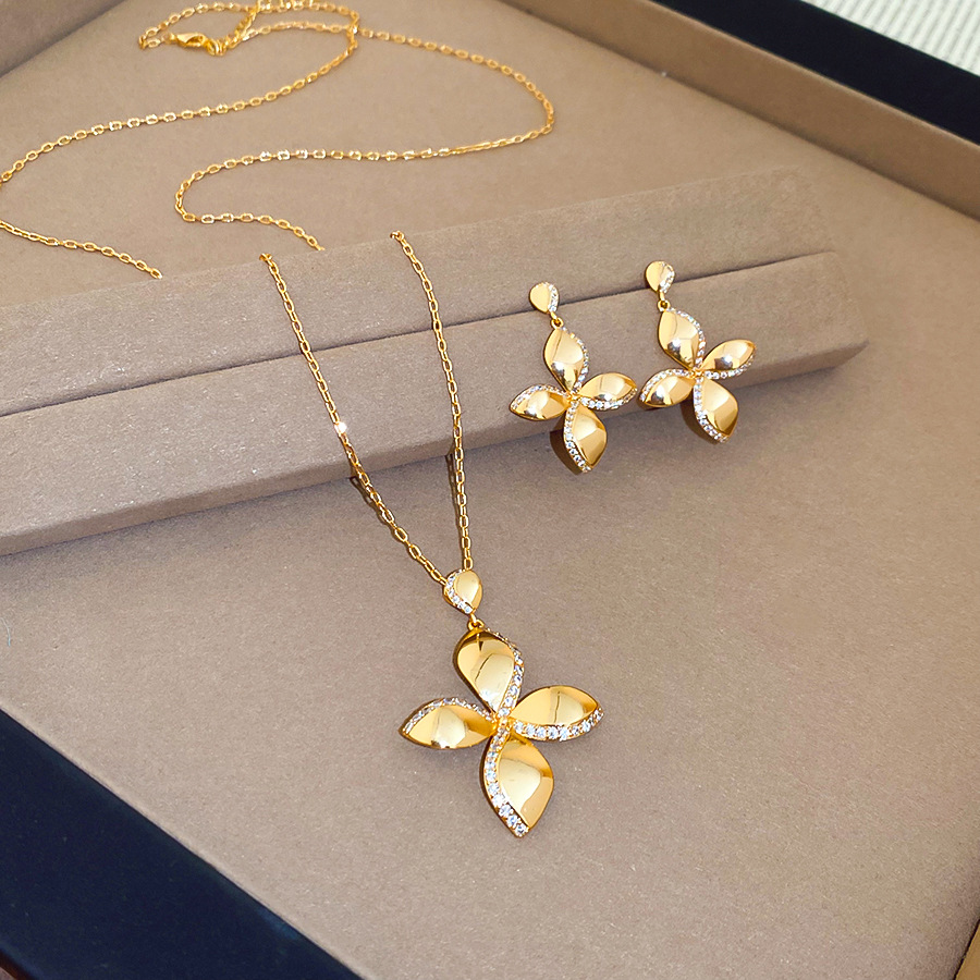 18K real gold plated silver needle zircon flower earrings necklace, light luxury niche collarbone chain, European and American metal style jewelr-image-1104045104