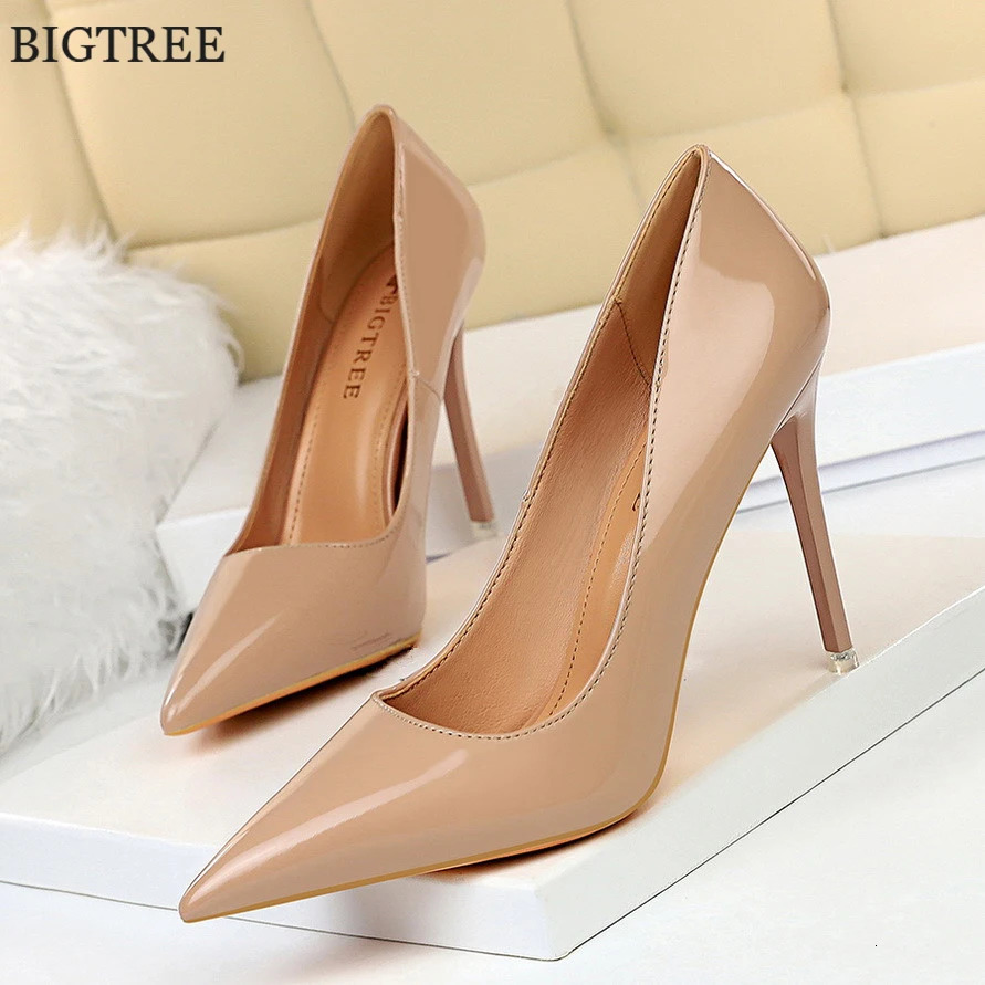 Autumn Patent Leather Concise Womens Shoes Pointed Toe Office High Heels Pumps Women Sexy Party Wedding Shoes Shallow Nude Red 260428