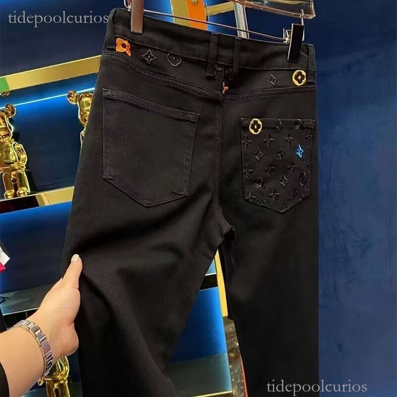 lvs jeans 2026 High End Jacquard Embroidered Designer louise Jeans Luxury Men's Trendy Brand Personalized Slimming Straight Tube Youth Small Fo