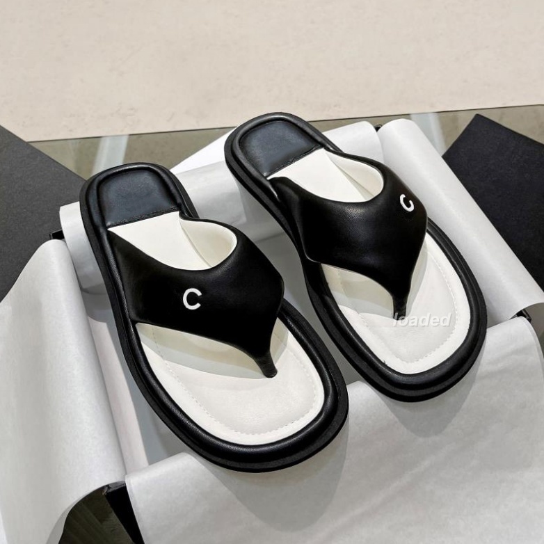 Designer sandals cc slides Small fragrant wind slippers lamb bread padded veneer Flip Flops bread new style square head clip toe cute chubby toot ca