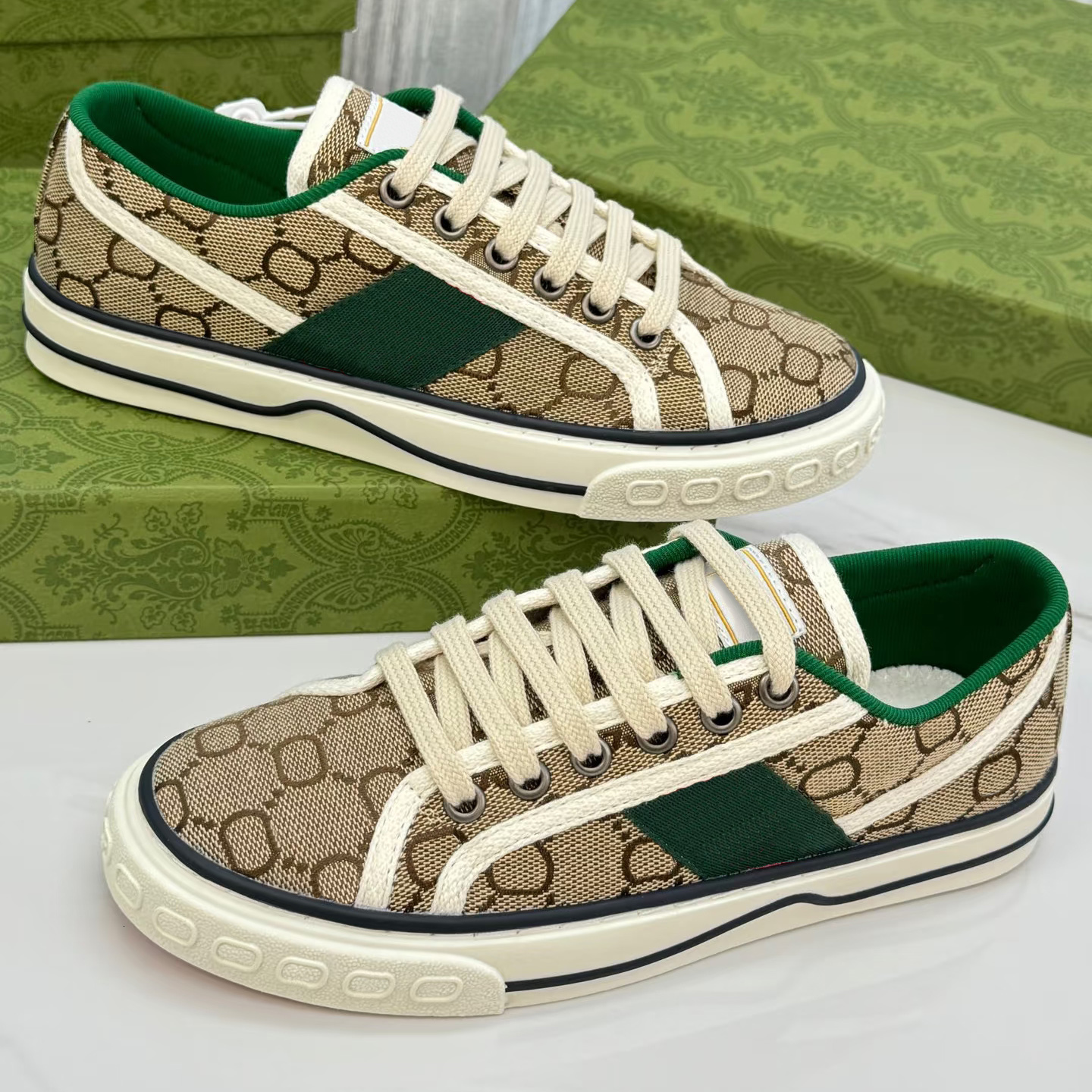 Chaussure habillée plate-forme Designer Femmes Hommes Chaussures Casual Italie Low Cut 1977 High Top Lettre Haute Qualité Sneaker Beige Ebony Toi